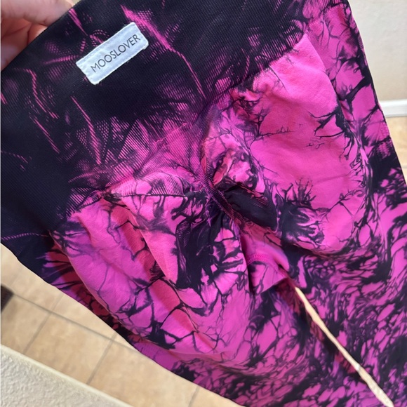 Mooslover - Picture 3 of 3